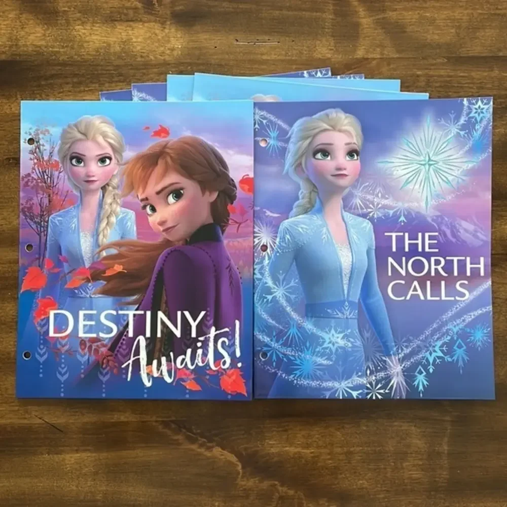 30 Disney Folders Back to School Supplies Portfolios - Bundle of 30 -‎ 5 lb box